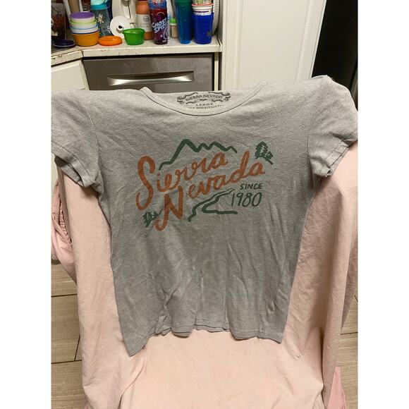 Gray Sierra Nevada Women’s Modern Single Stitch Shirt Size Large - Picture 1 of 4